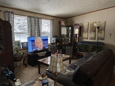 Living Room Faces West