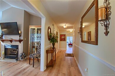 12 Gray Wolf Ln, Hendersonville, NC 28792 - photo 6