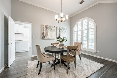 107 Eagle Lakes Dr, Friendswood, TX 77546 - photo 3