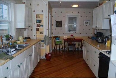 13 Marmion St, Jamaica Plain, MA 02130 - photo 5