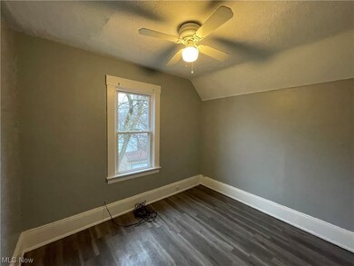 13409 Harvard Ave unit UP, Cleveland, OH 44105 - photo 4