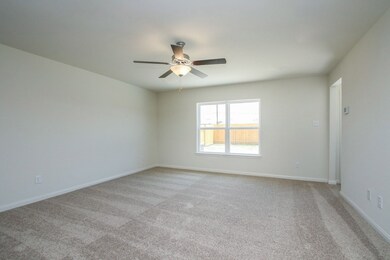 15222 Crescent Brookfield Dr, Humble, TX 77396 - photo 4