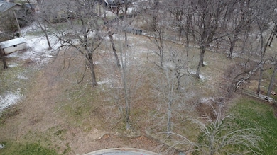 Lot Above 3