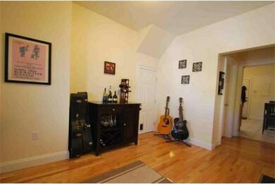 135 Florence St, Roslindale, MA 02131 - photo 3