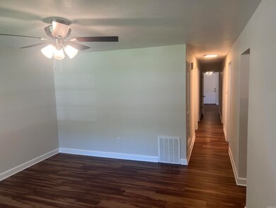 1644 N Davis Dr, Conway, AR 72032 - photo 3