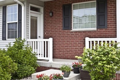 5211 Teaberry Ln unit 6, Fitchburg, WI 53711 - photo 2