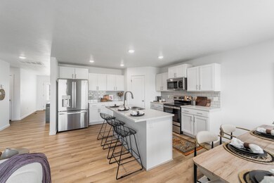 109 N Bison Ct, Nixa, MO 65714 - photo 2