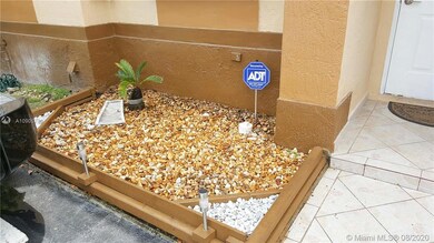 8394 SW 152nd Ave unit 29, Miami, FL 33193 - photo 2