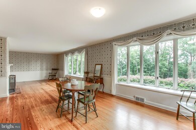 437 Summit St, Lemoyne, PA 17043 - photo 7