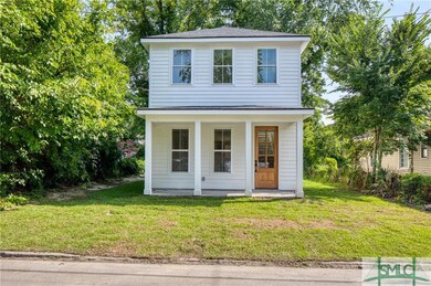 1125 E Waldburg St, Savannah, GA 31404 - photo 2