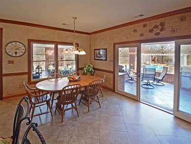The spacious breakfast room adjoins the outdoor ki