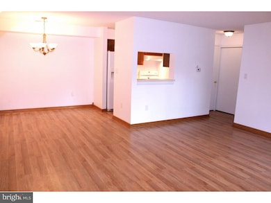 103 Ravens Crest Dr unit 103, Plainsboro, NJ 08536 - photo 5