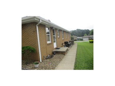 22 Hopewell Dr, Struthers, OH 44471 - photo 4