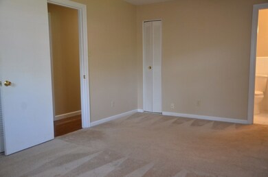 1822 Lullwater Rd, Albany, GA 31707 - photo 6