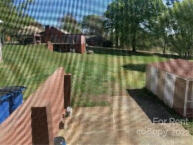 544 N Center St unit A (546), Statesville, NC 28677 - photo 2