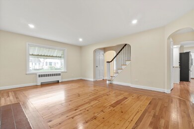 846 Howe St, Manchester, NH 03103 - photo 7