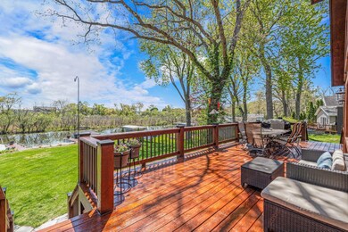 3024 Nagawicka Ave, Delafield - HDR-36