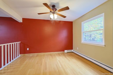 3 Hamlet Ct, Wappingers Falls, NY 12590 - photo 5