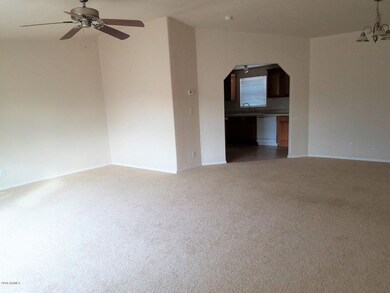 5_Living Room