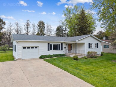 200 W Eisenhower St, Waterman, IL 60556 - photo 2