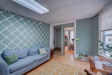 407 W Doty St, Madison, WI 53703 - photo 3