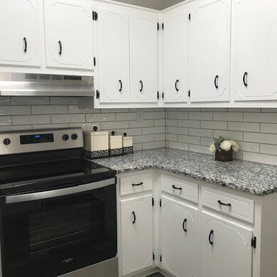 2327 Moncrieff St, Augusta, GA 30906 - photo 6