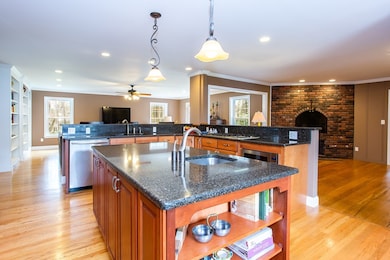 263 Concord Rd, Longmeadow, MA 01106 - photo 6