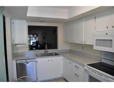 2630 Woodgate Ln unit G3, Sarasota, FL 34231 - photo 4