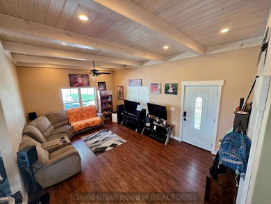 214 E Plum St unit DON, Doniphan, NE 68832 - photo 3