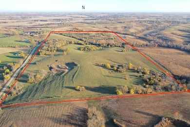 100 Yellowstone Ave, Blockton, IA 50836 - photo 3