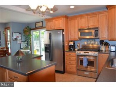 13 Rose Ave, Maple Shade, NJ 08052 - photo 4