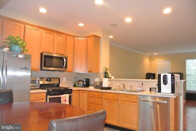 25296 Shipley Terrace, Chantilly, VA 20152 - photo 7