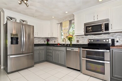 85 Brook St, Clinton, MA 01510 - photo 6