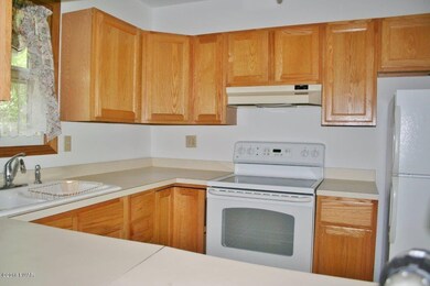 125 Markle Rd, Hawley, PA 18428 - photo 6