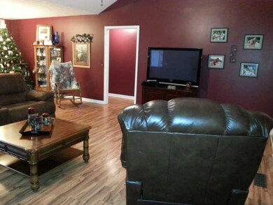 102 Kolby Dr, Shelbyville, TN 37160 - photo 5