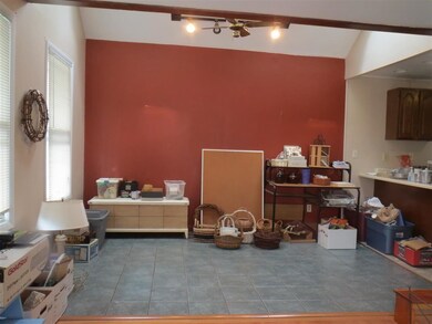 2850 Plunkett Ave, Schenectady, NY 12306 - photo 4