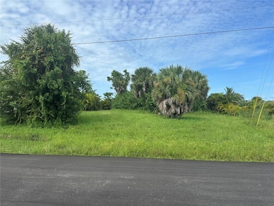 42 Tee View Ct, Rotonda West, FL 33947 - photo 3
