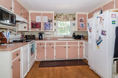 11 Turner Rd, Wellesley, MA 02482 - photo 5