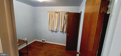 17850 Curtis Dr, Dumfries, VA 22026 - photo 6