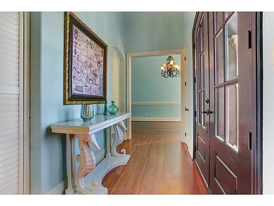Foyer.