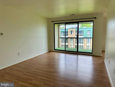 1026 302 Brinker Dr, Hagerstown, MD 21740 - photo 2