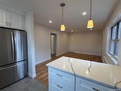 Laurelton Gardens unit Lower, Rosedale, NY 11422 - photo 5