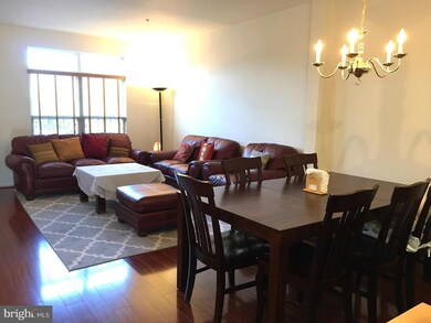 20856 Shamrock Glen Cir, Germantown, MD 20874 - photo 4