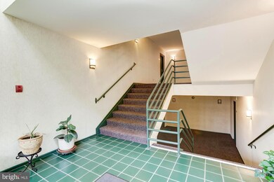 8002 Valley Manor Rd unit 2B, Owings Mills, MD 21117 - photo 2