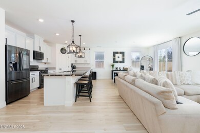 6-web-or-mls-3701 Early Dawn -6