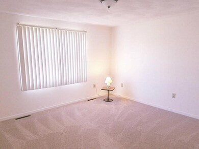 9 Samuel Ct, Cranston, RI 02920 - photo 5