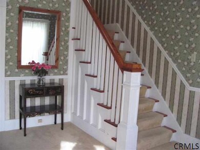 32 Irving Rd, Schenectady, NY 12302 - photo 2