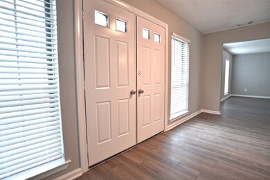 403 Gleneagles Dr, Friendswood, TX 77546 - photo 2