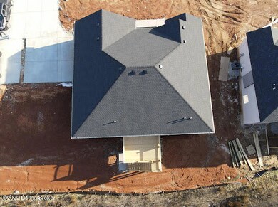 7005 E Manslick Rd, Louisville, KY 40228 - photo 4