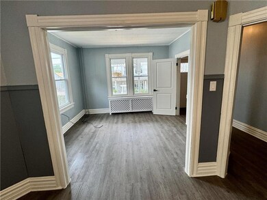 208 S Walnut St, Slatington, PA 18080 - photo 4